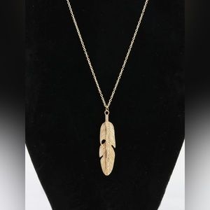 Boho Golden Feather Pendant Necklace - chain length 27”